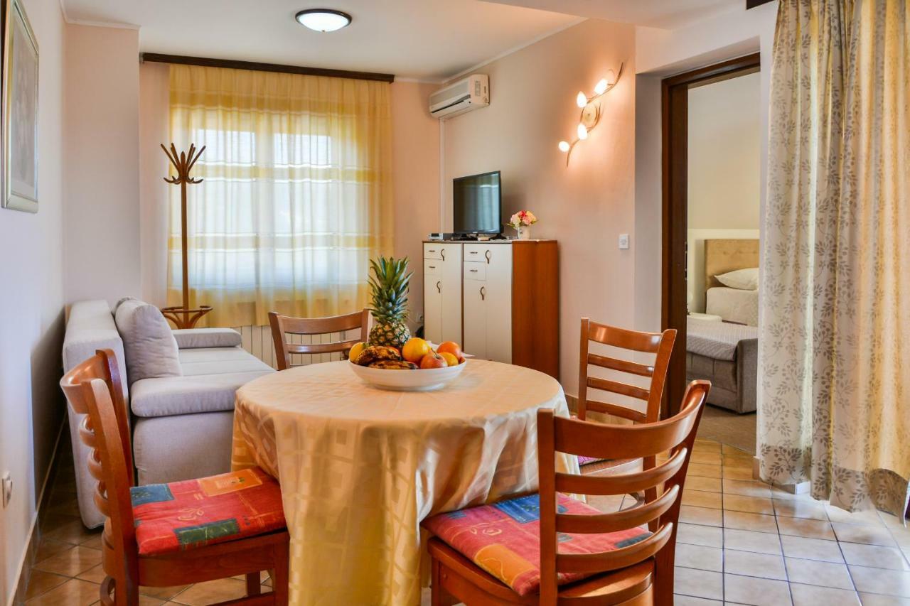 Bella Vista Apartments Crikvenica Exterior foto